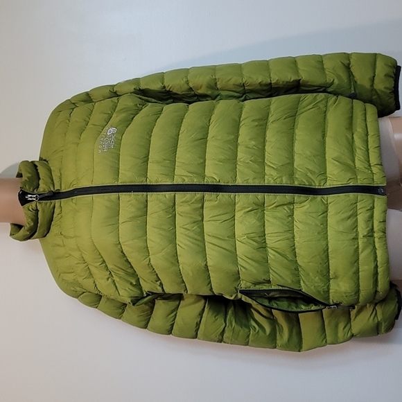 Mountain hardwear mens downs jacket size LG